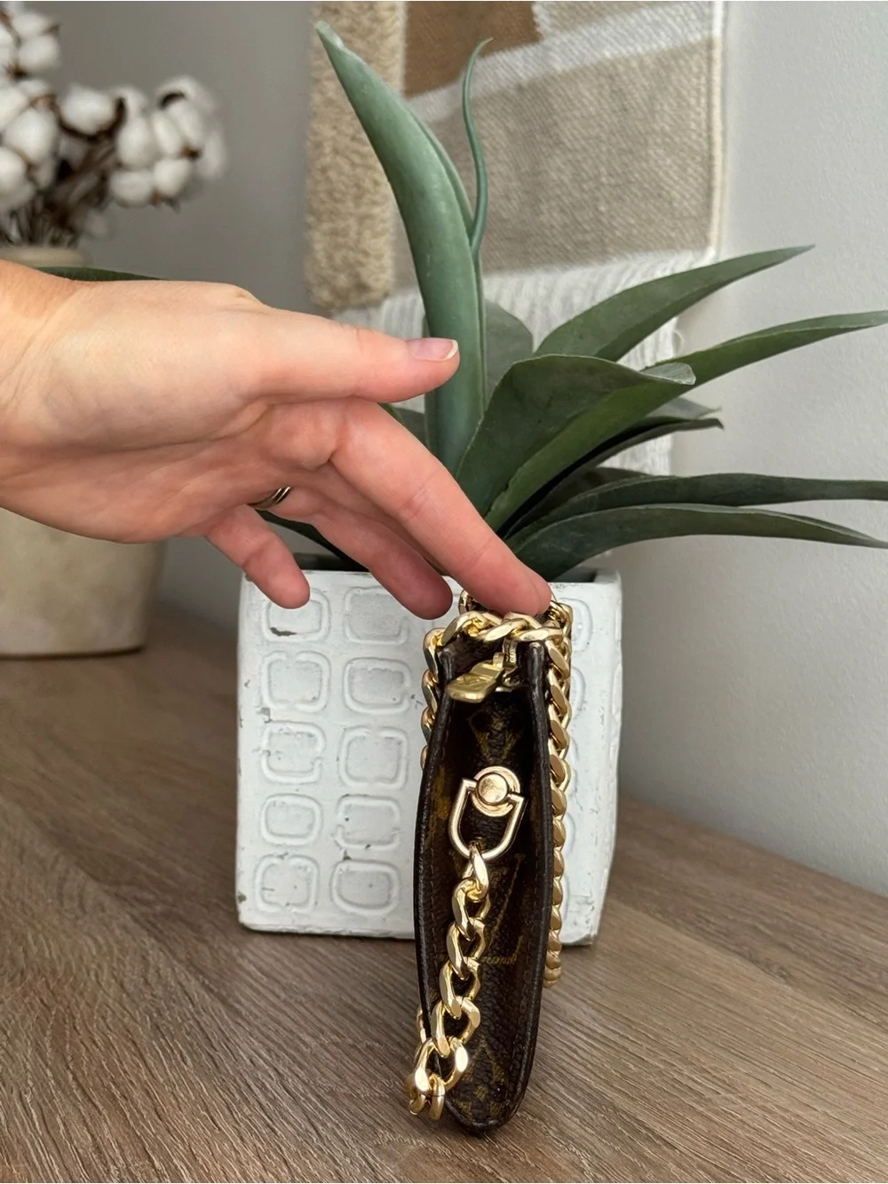 ✅AUTH✅LOUIS VUITTON POUCH